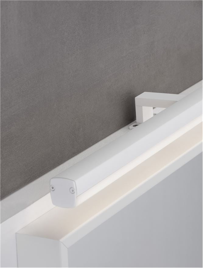 Aplica de interior GLIM White Aluminium & Acrylic LED 18W 3000K Dim: L.63 X W. 6.5 X H. 6.5 cm IP44 Nova Luce