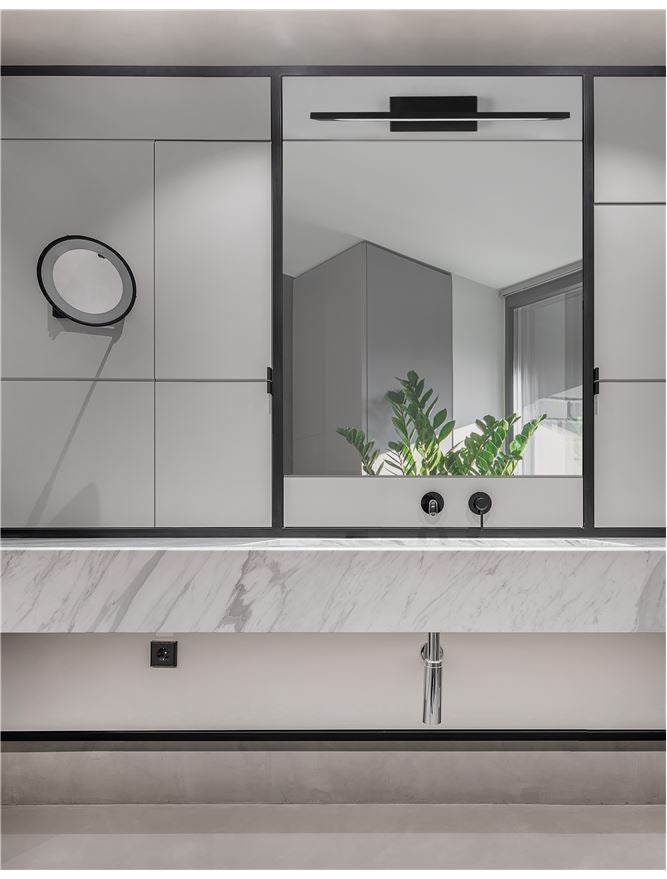 Aplica de interior MONDRIAN Sandy Black Aluminium & Acrylic LED 12W 3000K Dim: L. 41.5 X W.14 X H.6 cm IP44 Nova Luce