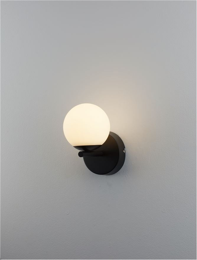 Aplica de interior NUVOLE black 8W 3000K IP20 H20cm Nova Luce