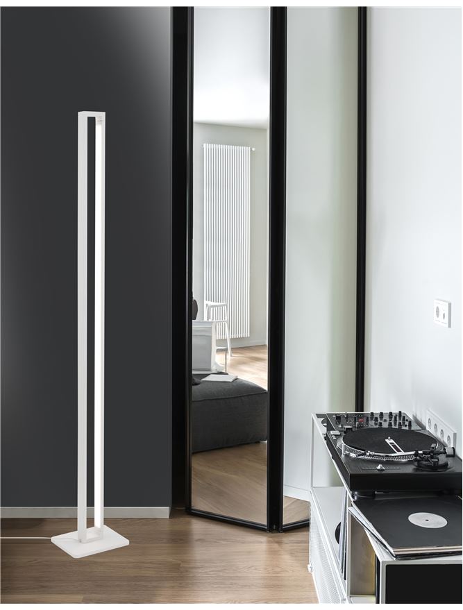 Lampadar LINE white LED 27 Watt 230 Volt 1820Lm 3000K IP20 H161cm Nova Luce
