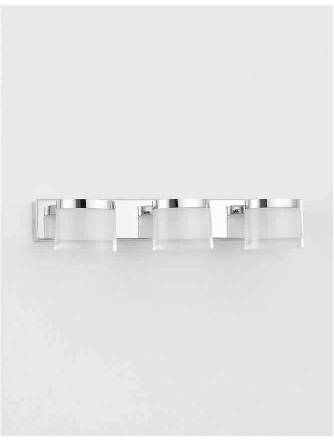 Aplica de interior SABIA Chrome Aluminum & Acrylic LED 15W 3000K Dim: L.38 X W. 9.8 X H. 7.5 cm IP44 Nova Luce