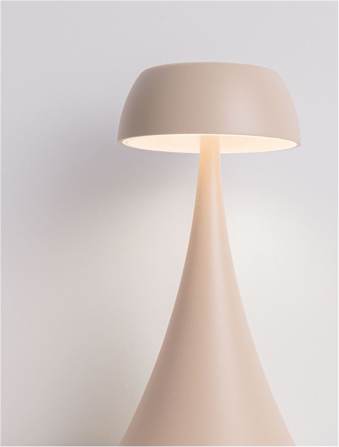 Lampa de masa portabila YCRO, crem, LED 2Watt 3.7Volt 60Lm IP54 3000K Switch On/Off USB Wire D:8 H:17.5 cm