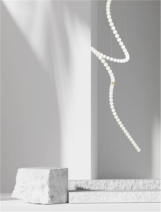 Lampa suspendata PERLA Vertical Gold Metal & Opal Glass 400cm NOVA LUCE